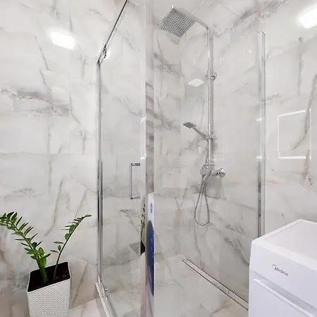 Vip Greenville Apartment Львов Экстерьер фото